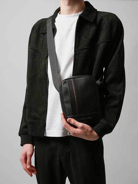 Cross Body Tas Central Tommy hilfiger Zwart central AM13632 ander zicht 1