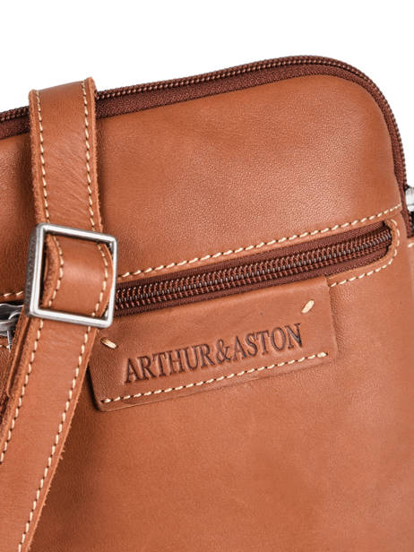 Cross Body Tas Arthur Leder Arthur & aston Bruin johany 8 ander zicht 1